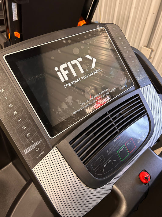 NordicTrack T Series -T 9.5 S!    -Brand new and assembled (Accessory tray is cracked, photos shown)