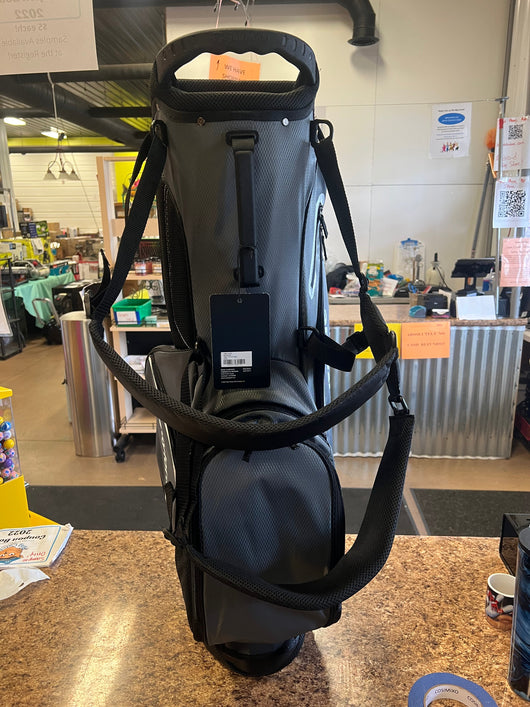 TaylorMade 5.0 ST Stand Bag, Gray!! BRAND NEW!!
