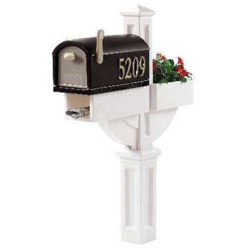 Step2 Hudson Mailbox with Plastic Planter, Post and Mailbox**New in Box**