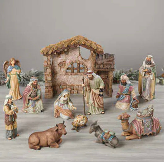 SALVAGE SPECIAL!!!     Kirkland Signature Nativity Set, 13-Piece Set- SALVAGE SPECIAL