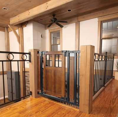 Evenflo Barn Door Walk-Thru Gate, Farmhouse Collection- NEW IN BOX!!!