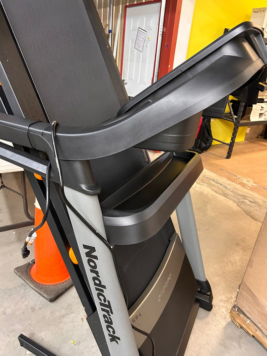 NordicTrack T Series Treadmills T8.5S!  -Brand new and assembled