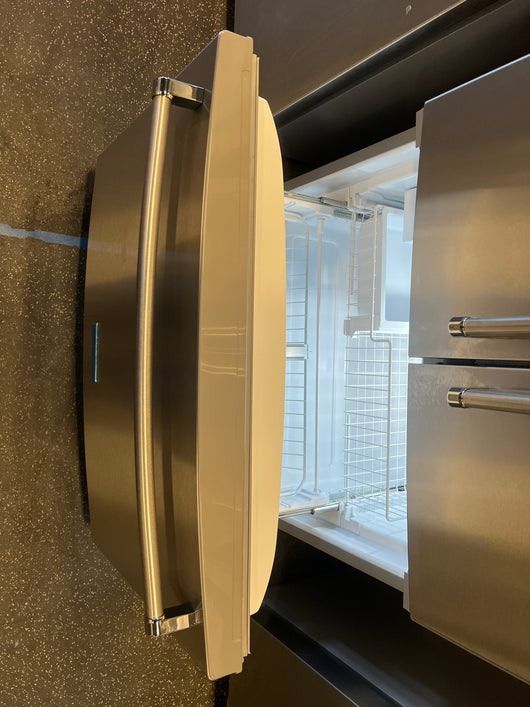 !!!CLEARANCE ITEM!!! KitchenAid  20-cu ft Counter-depth French Door Refrigerator with Ice Maker, Stainless Steel, ENERGY STAR!! NEW OUT OF BOX!!