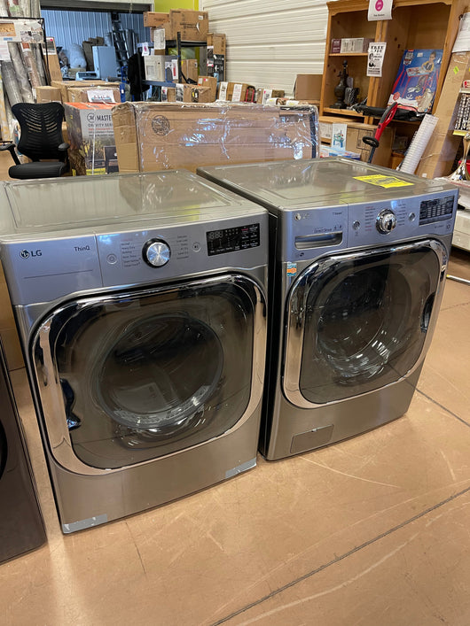 LG LAUNDRY SET - brand new / scratch and dent set