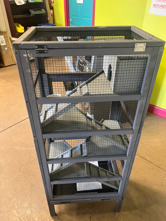 Aivituvin AIR38 5 Level Wooden Small Pet Cage- NEW AND ASSEMBLED!!! (Minor chips from shipping)