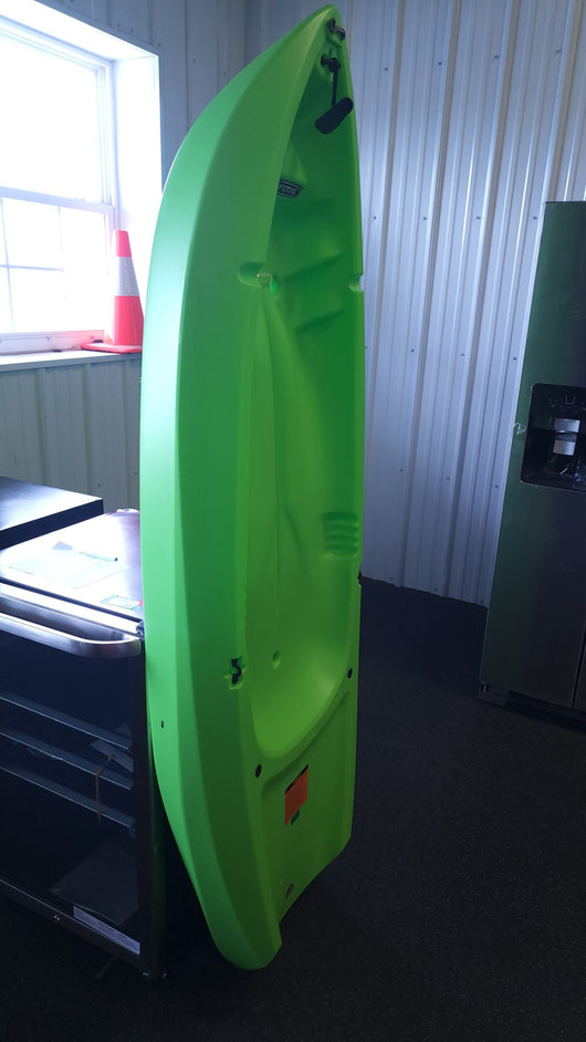 Lifetime 6’ Wave Youth Kayak, Green!! BRAND NEW, MISSING PADDLE!!