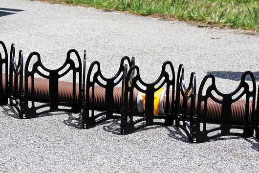Camco Sidewinder 15’ Plastic Sewer Hose Support!! NEW IN BOX!!