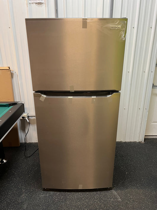 Frigidaire 18.3-cu ft Top-Freezer Refrigerator (Easycare Stainless Steel!! NEW OUT OF BOX, PLASTIC FILM STILL ON FRONT AND INSIDE!!