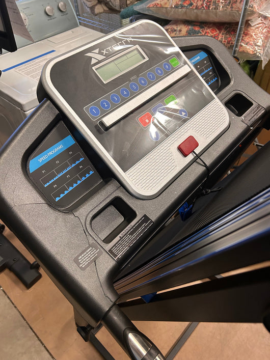 XTERRA Fitness TR Folding Treadmill! (NEW & ASSEMBLED - CRACKED PLASTIC - PHOTOS SHOWN) **You will need a truck or trailer to pick this item up!!!**