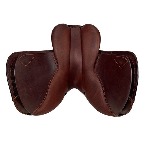 Circuit Premier CL Saddle brand new with cover