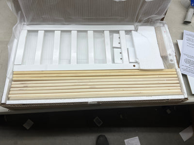 Dream On Me Sydney Toddler Bed in White, Greenguard Gold Certified, JPMA Certified, Low To Floor Design, Non-Toxic Finish, Safety Rails, Made Of Pinewood!! NEW IN BOX(MINOR SCRATCH FROM SHIPPING)!!