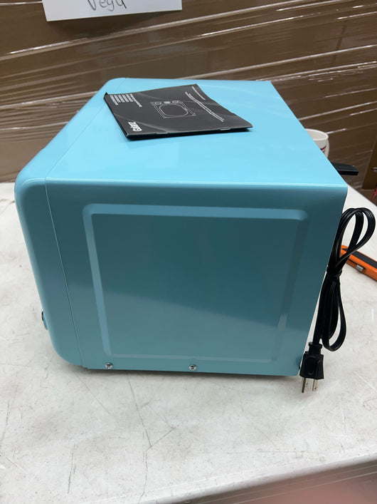 Galanz 0.7 Cu. ft. Retro Countertop Microwave Oven, 700 Watts, Blue- Lightly Used, Very Clean!!!!