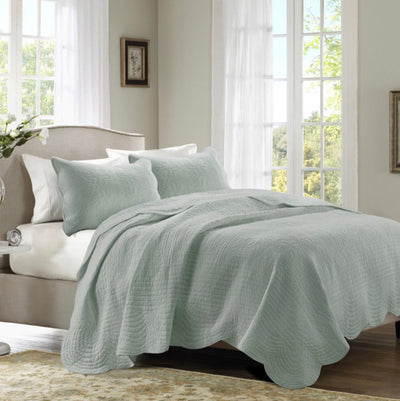 Home Essence Genoa 3 Piece Reversible Scalloped Edge Coverlet Set, Green, Full/Queen- NEW IN BAG!!!!