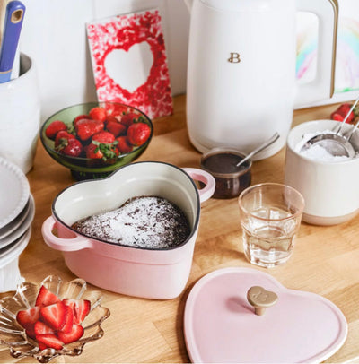 Beautiful 2QT Cast Enamel Heart Dutch Oven, Pink Champagne by Drew Barrymore- NEW IN BOX!!!