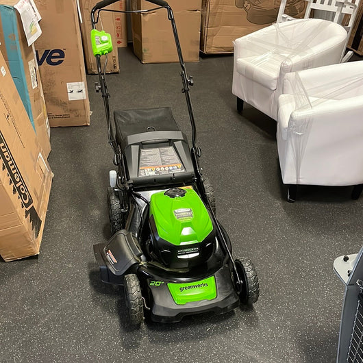 Greenworks 40 Volt 20 inch Push Walk-Behind Mower with 4.0 Ah Battery and Charger, 2516302! (USED - WORKS GREAT)

-Used, was tested and works great ( FRONT LEFT WHEEL IS LIGHTLY BENT, DOES NOT AFFECT CUTTING)