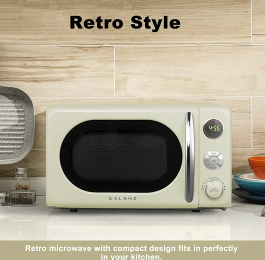 Galanz 0.7 Cu. ft. Retro Countertop Microwave Oven, 700 Watts, Cream Soda White- NEW IN BOX!!!!
