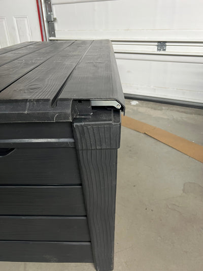 Keter Brightwood Outdoor Plastic Deck Box, All-Weather Resin Storage, 120 Gal, Anthracite Gray- NEW AND ASSEMBLED!!! (Cracked from shipping)