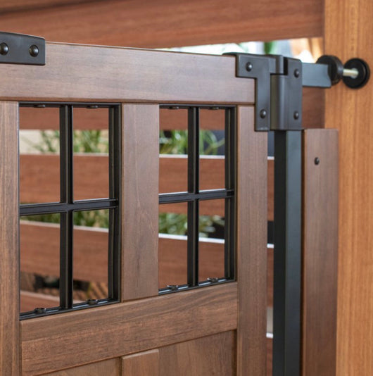 Evenflo Barn Door Walk-Thru Gate, Farmhouse Collection- NEW IN BOX!!!
