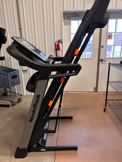 NordicTrack T Series -T 9.5 S!    -Brand new and assembled (Accessory tray is cracked, photos shown)