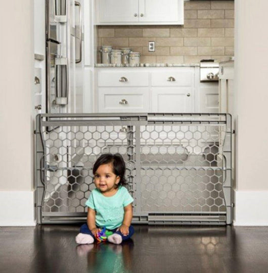 Regalo Easy Fit Plastic Adjustable Extra Wide Baby Safety Gate, Gray- NEW IN BOX!!!