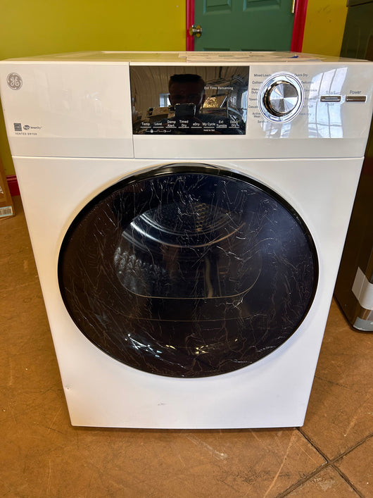 GE - 4.3 Cu. Ft. 14-Cycle Electric Dryer - White!  -Brand new out of the box (Does have a very small indent on bottom left corner, photos shown)