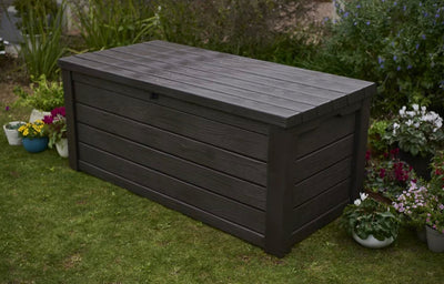 Keter Eastwood 150 Gallon Deck Box, Resin Wood Look Brown- NEW AND ASSEMBLED!!!