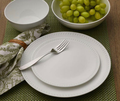 Mikasa Loria 16 Piece Dinnerware Set, Service for 4- BRAND NEW IN BOX!!!
