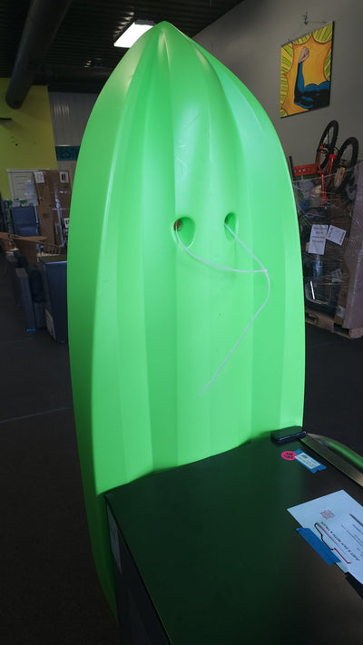 Lifetime 6’ Wave Youth Kayak, Green!! BRAND NEW, MISSING PADDLE!!