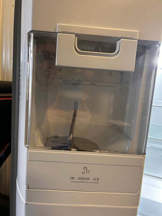 Whirlpool 28.4-cu ft Side-by-Side Refrigerator with Ice Maker (Fingerprint Resistant Stainless Steel)!  -Brand new, does have a minor scratch & dent from shipping, photos shown