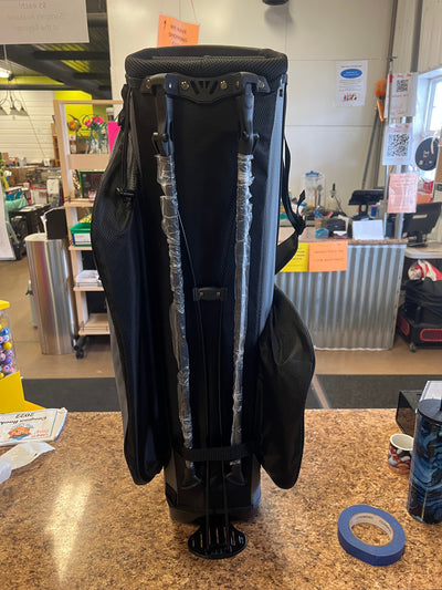 TaylorMade 5.0 ST Stand Bag, Gray!! BRAND NEW!!