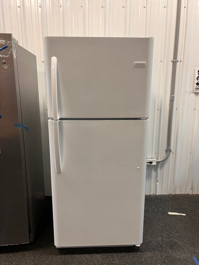 Frigidaire 20.5-cu ft Top-Freezer Refrigerator (White)!  -Brand new out of the box
