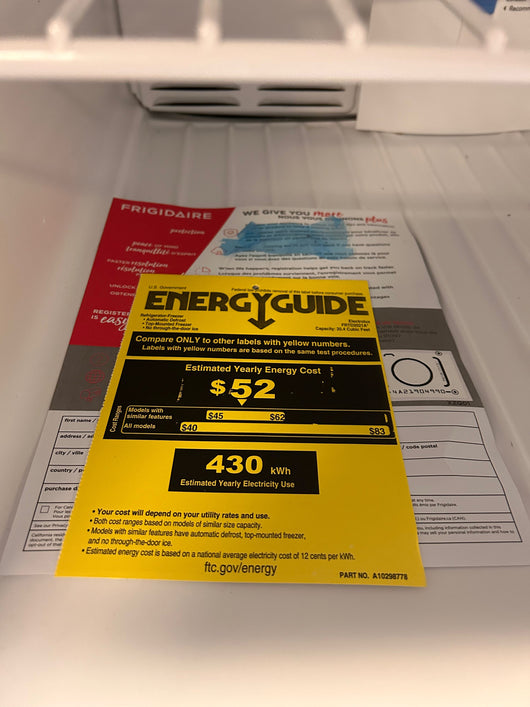 Frigidaire 20.5-cu ft Top-Freezer Refrigerator (White)!  -Brand new out of the box