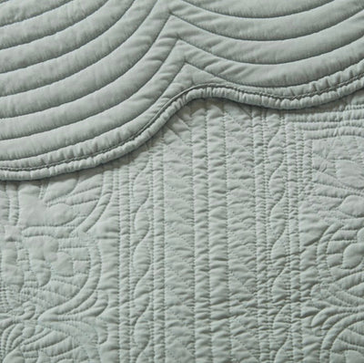 Home Essence Genoa 3 Piece Reversible Scalloped Edge Coverlet Set, Green, Full/Queen- NEW IN BAG!!!!