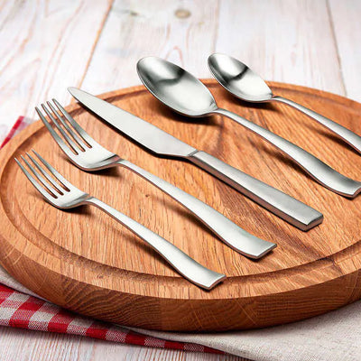 Gourmet Settings Hotel 20-piece Flatware Set**New in box**