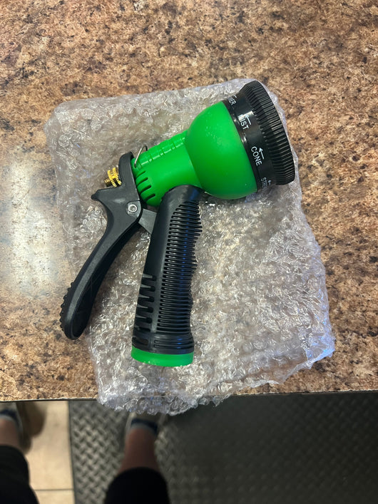 Flexi Hose® Expandable Garden Hose - No Kink or Tangle Hose - 50 feet - Green & Black- used once but very clean!!!!