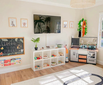 KidKraft Wooden Farm to Table Play Kitchen with EZ Kraft Assembly, Lights & Sounds, Ice Maker and 18 Accessories, Gift for Ages 3+. - NEW IN THE BOX