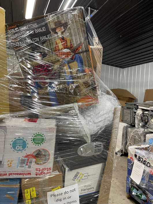 Jumbo liquidation pallet load number 8763  7 ft tall