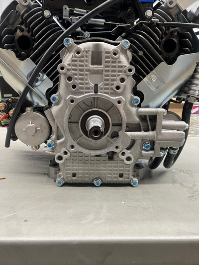 DuroMax XP23HPE 713cc V-Twin Electric Start Gas Powered 50 State Approved, Multi-Use Engine, XP23HPE, Blue- NEW OUT OF BOX!!! (Minor crack on air filter cover)