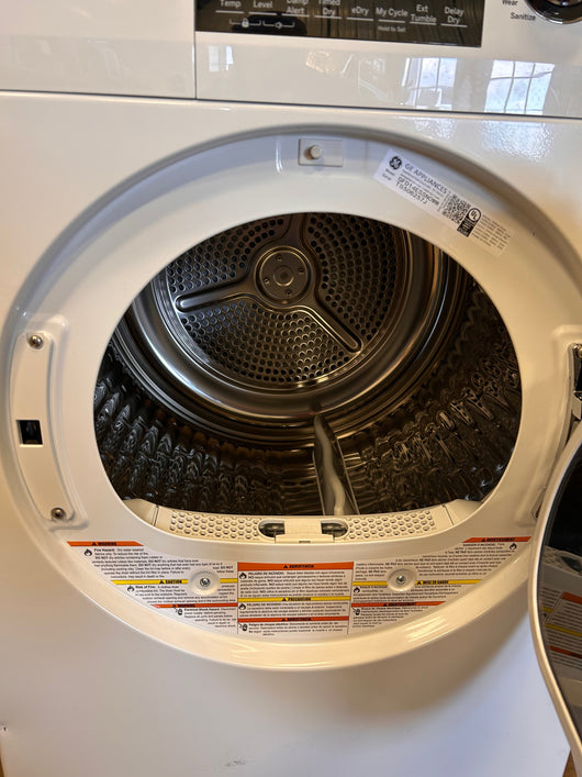 GE - 4.3 Cu. Ft. 14-Cycle Electric Dryer - White!  -Brand new out of the box (Does have a very small indent on bottom left corner, photos shown)