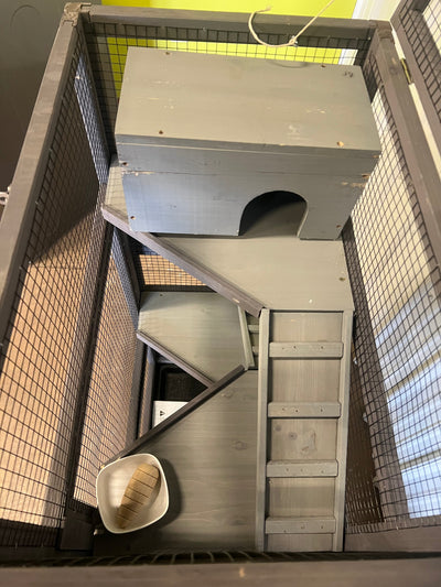 Aivituvin AIR38 5 Level Wooden Small Pet Cage- NEW AND ASSEMBLED!!! (Minor chips from shipping)