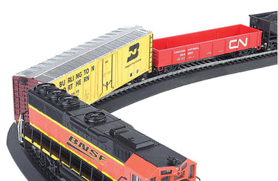 Bachmann Trains HO Scale Rail Chief, BNSF Freight Ready to Run Electric Train Set!! NEW IN BOX!!