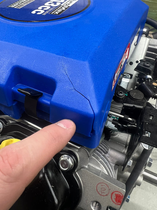 DuroMax XP23HPE 713cc V-Twin Electric Start Gas Powered 50 State Approved, Multi-Use Engine, XP23HPE, Blue- NEW OUT OF BOX!!! (Minor crack on air filter cover)