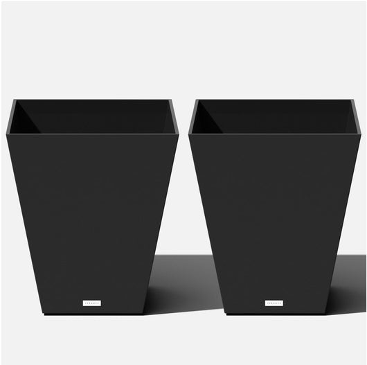 Veradek Pure Series Nobleton 19”x19”x22” Square Polyethlene Plant Planters(2 Pack), Black!! NEW OUT OF BOX!!