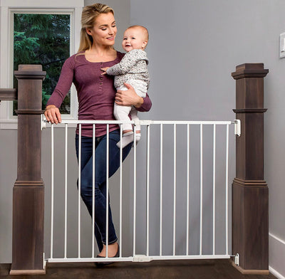 Regalo 2-in-1 Extra Wide Stairway and Hallway Walk ThroughBaby Safety Gate, Hardware Mounting, White - NEW IN BOX!!!