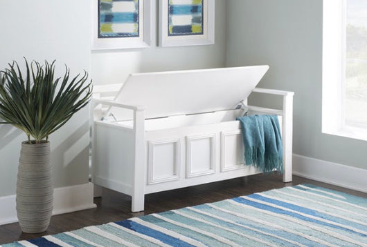Linon Laredo Storage Bench, White- NEW IN BOX!!!