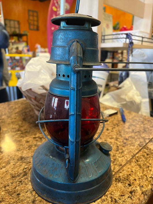 Vintage DIETZ LITTLE WIZARD LANTERN USA RED GLASS GLOBE 1900-1949, AS-IS FINAL SALE!!