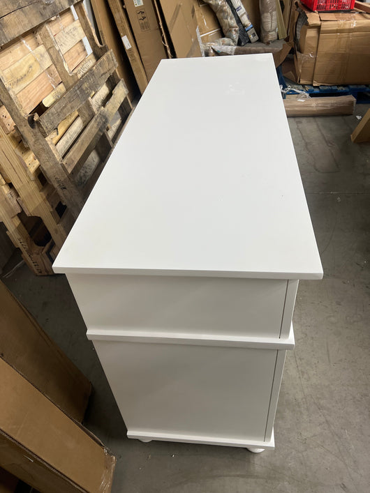 Caramia Kids Carlie 3-piece Nursery Furniture Set, White!! BRAND NEW, DRESSER IS FULLY ASSEMBLED NOT IN A BOX HAS VERY MINOR SCUFFS ON TOP FROM SHIPPING, CRIB IS NEW IN THE BOX!!