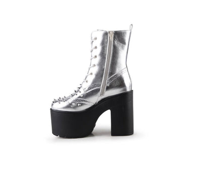 Ochotoros Brogue Spiked Women's Platform Festival Rave Combat Ankle Boots in Silver- NEW IN BOX (Worn once for modeling purposes!)