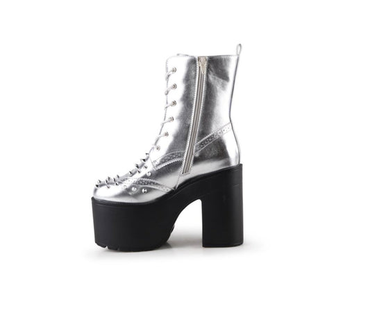 Ochotoros Brogue Spiked Women's Platform Festival Rave Combat Ankle Boots in Silver- NEW IN BOX (Worn once for modeling purposes!)