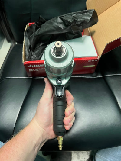 Husky 800 ft./lbs. 1/2 in. Impact Wrench!! USED ONCE, VERY CLEAN!!